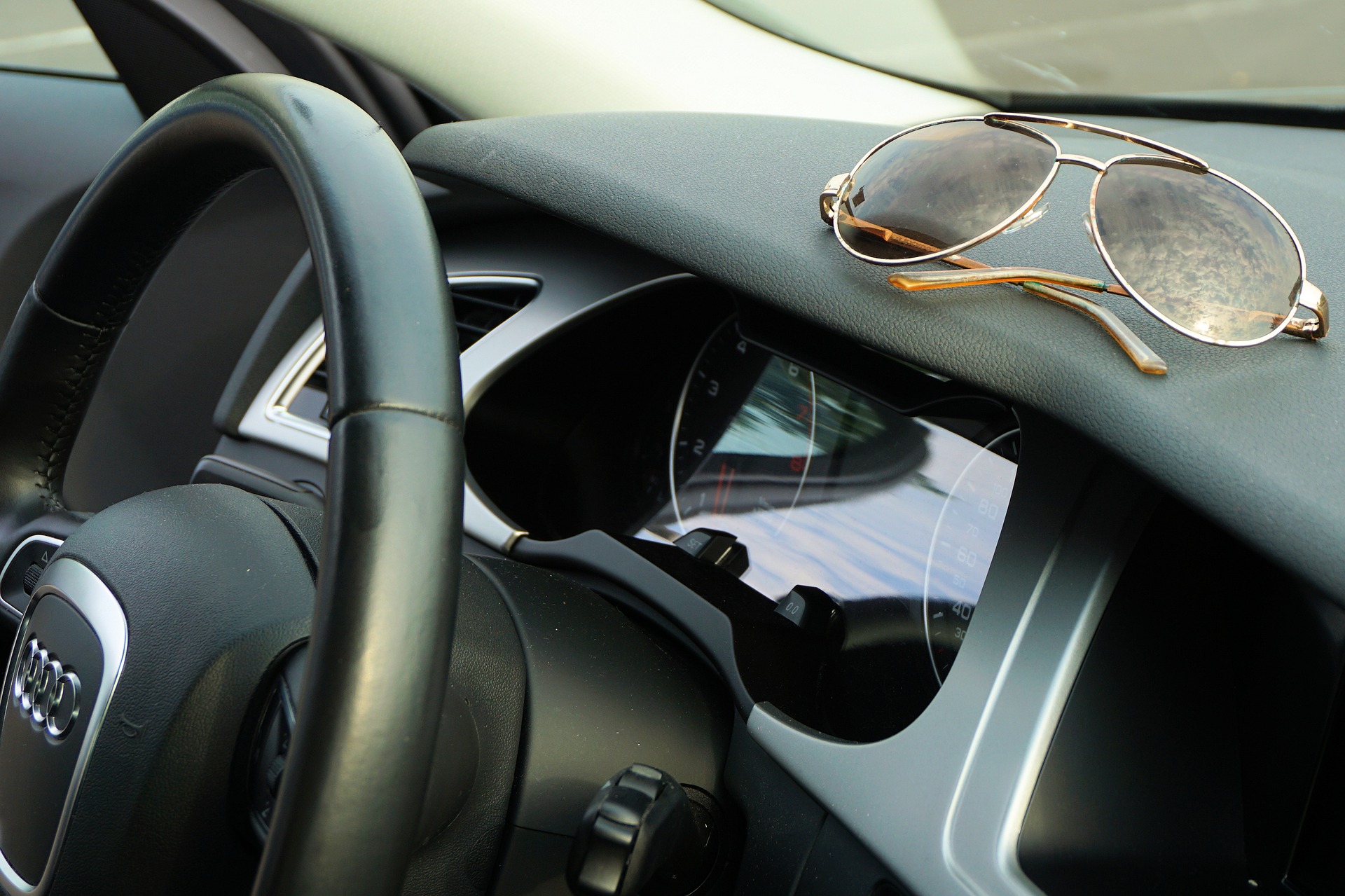 Wearing sunglasses while driving - How you can land a fine of up to £2,500